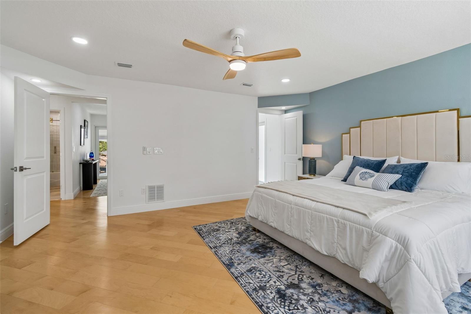 933 ELDORADO AVE — photo 37