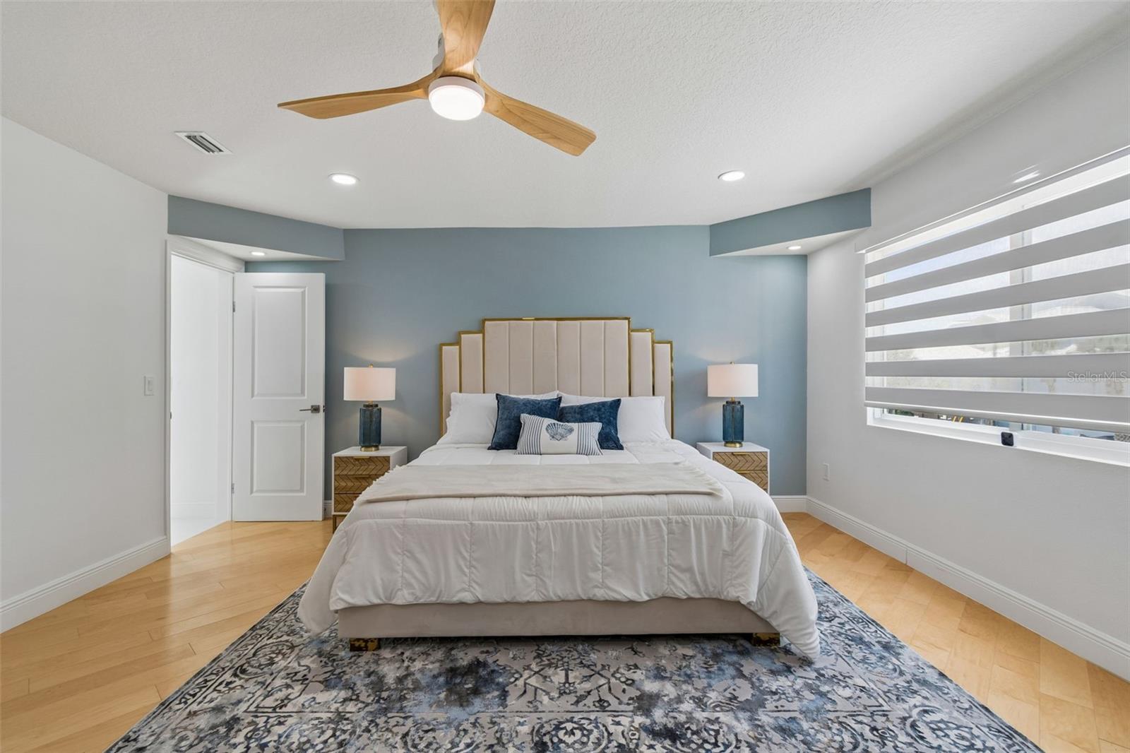 933 ELDORADO AVE — photo 36