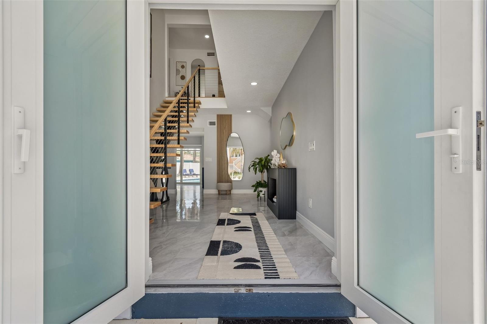 933 ELDORADO AVE — photo 4