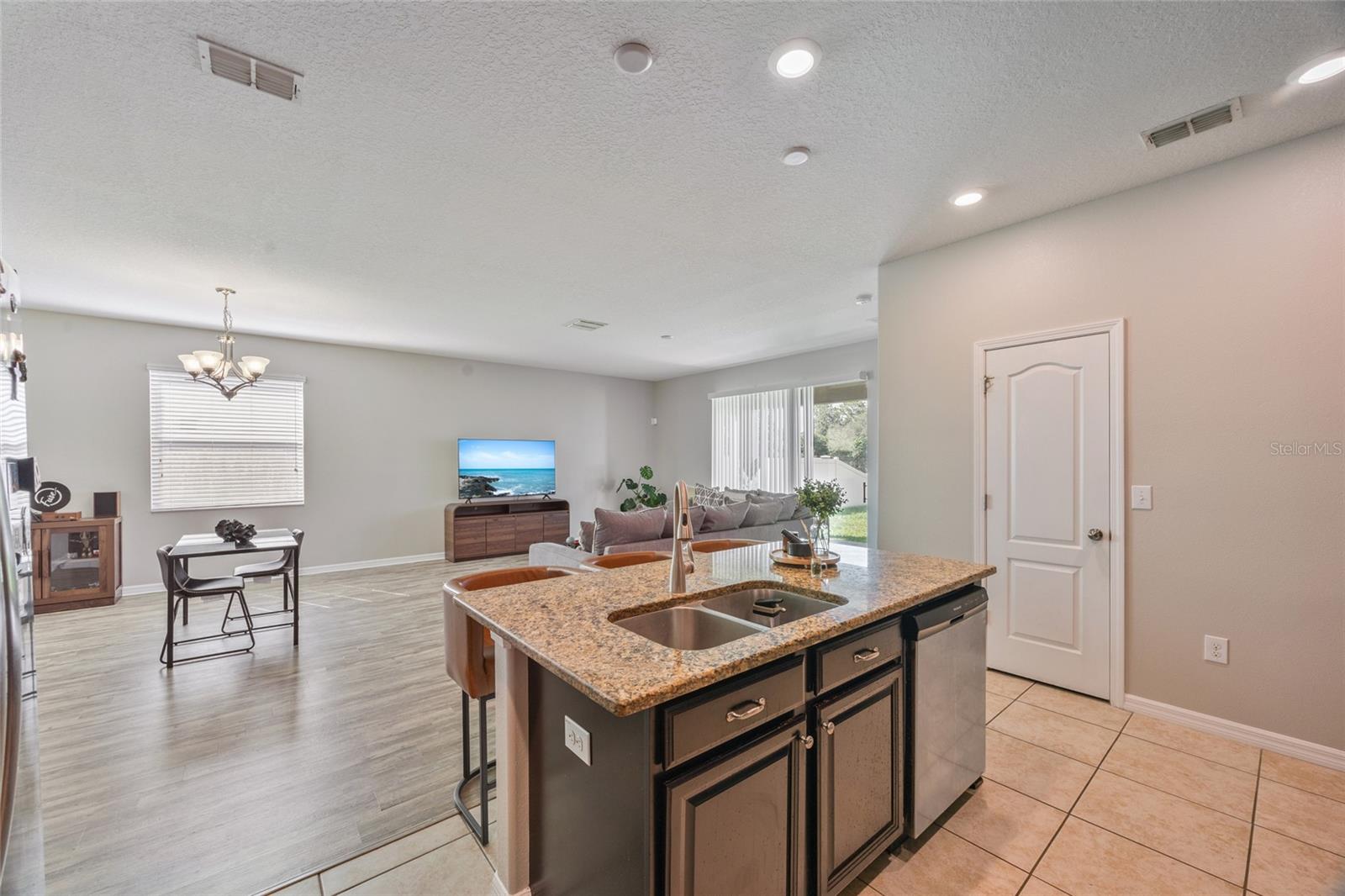 13801 NEWPORT SHORES DR — photo 10