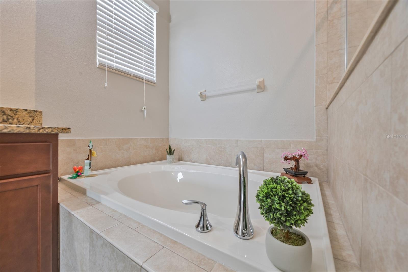 13801 NEWPORT SHORES DR — photo 14