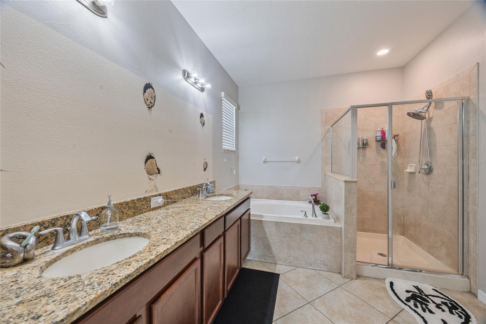 13801 NEWPORT SHORES DR — photo 13