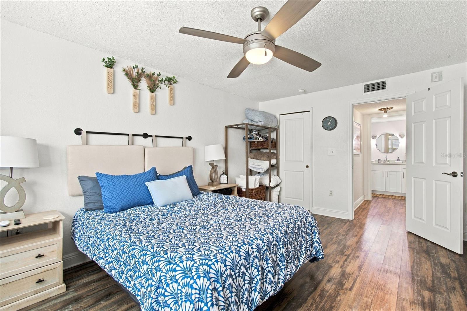 17035 GULF BLVD #216 — photo 23