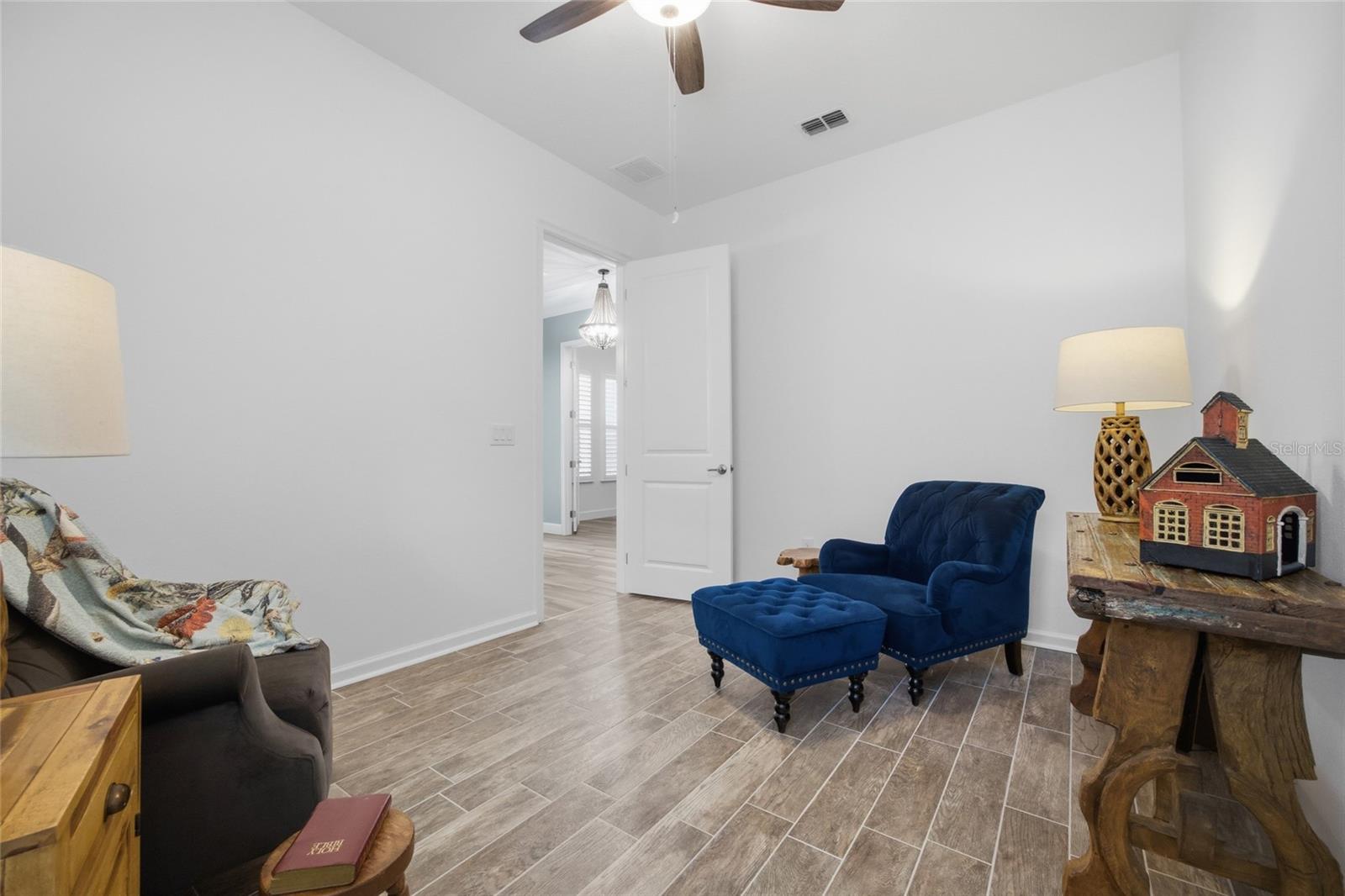 725 WINTERSIDE DR — photo 28
