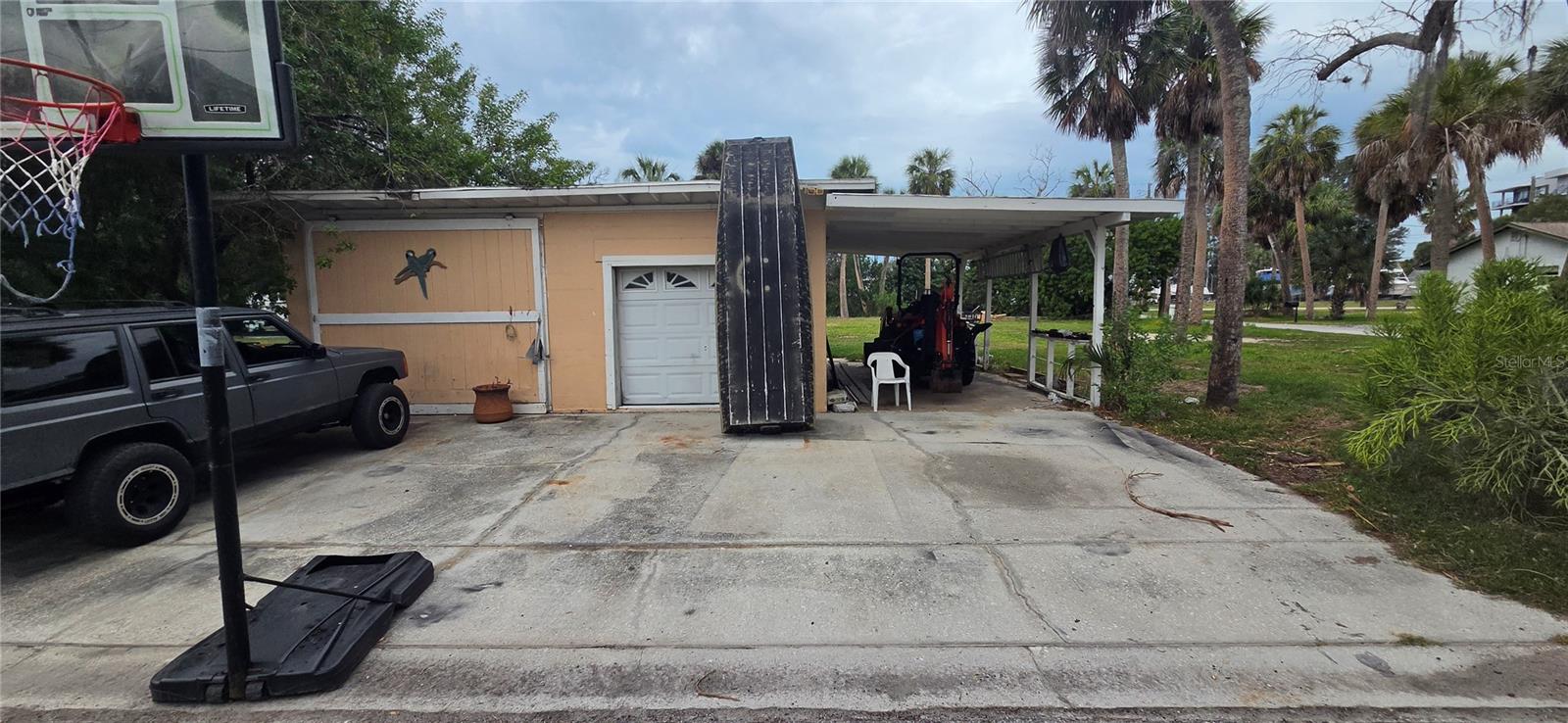 4824 DOWELL DR — photo 14