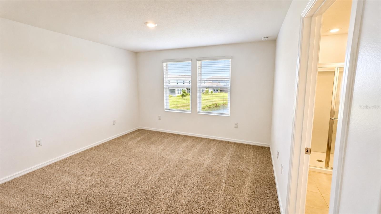 5686 ARCHIPELAGO ST — photo 14