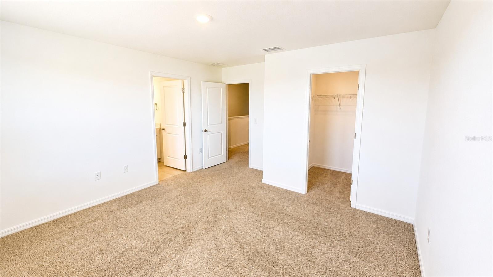 5686 ARCHIPELAGO ST — photo 15