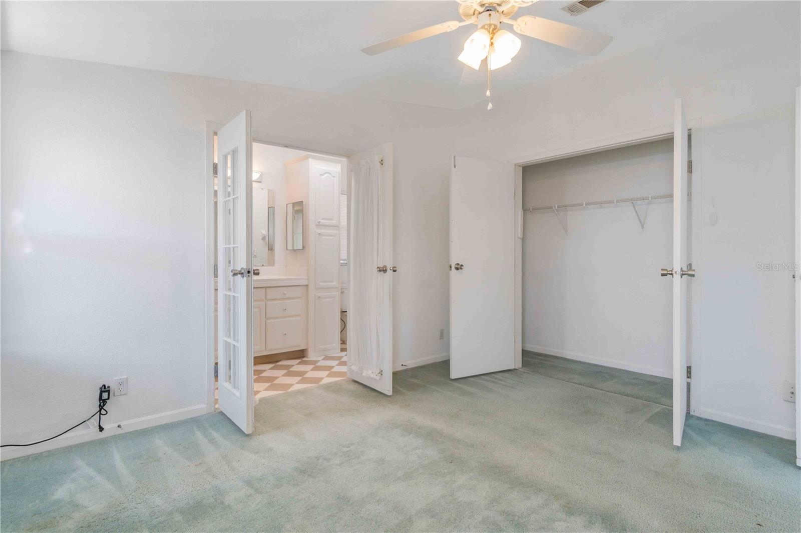 527 FLEETWOOD ST — photo 50