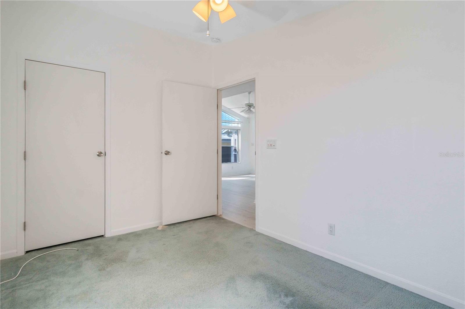 527 FLEETWOOD ST — photo 20