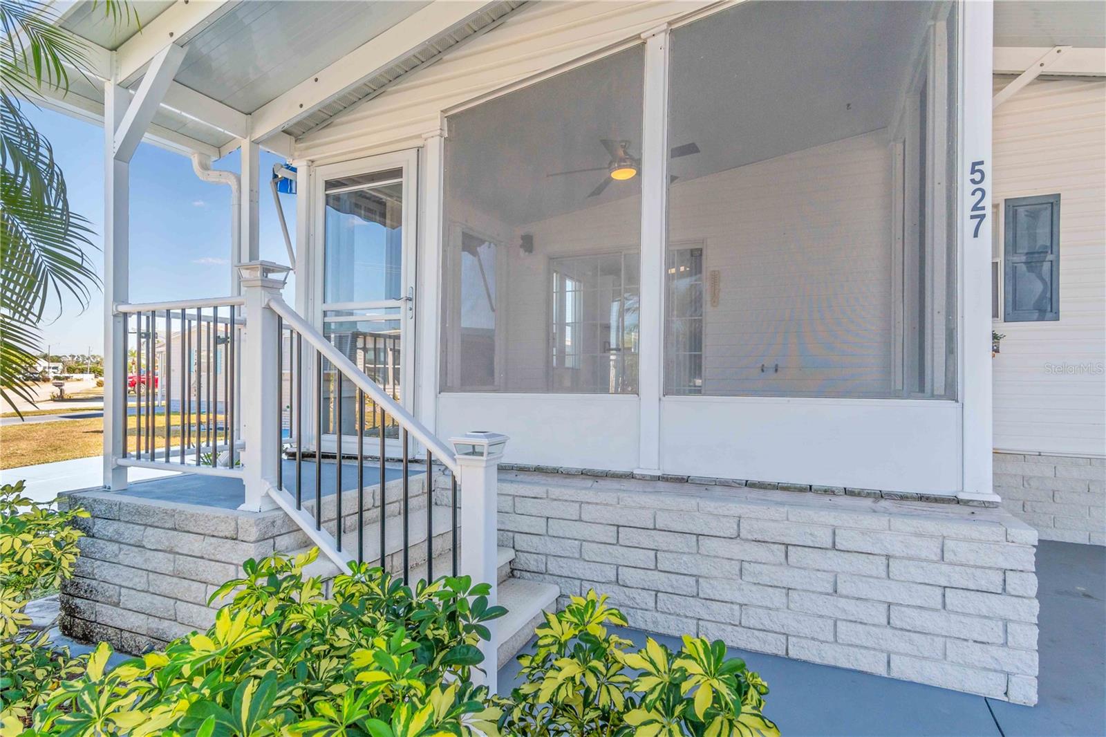 527 FLEETWOOD ST — photo 9