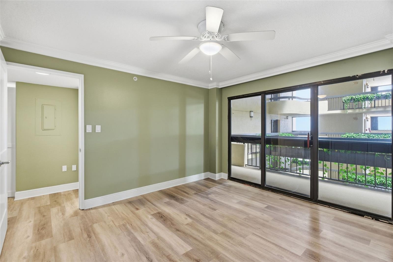 2413 BAYSHORE BLVD #1004 — photo 38
