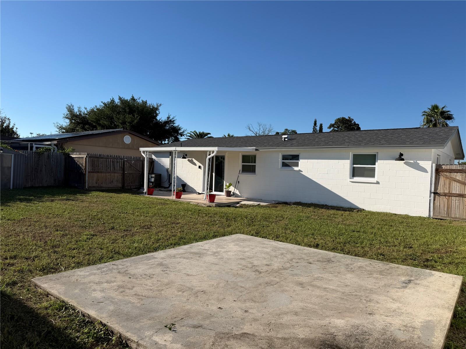 7220 FOX HOLLOW DR — photo 12