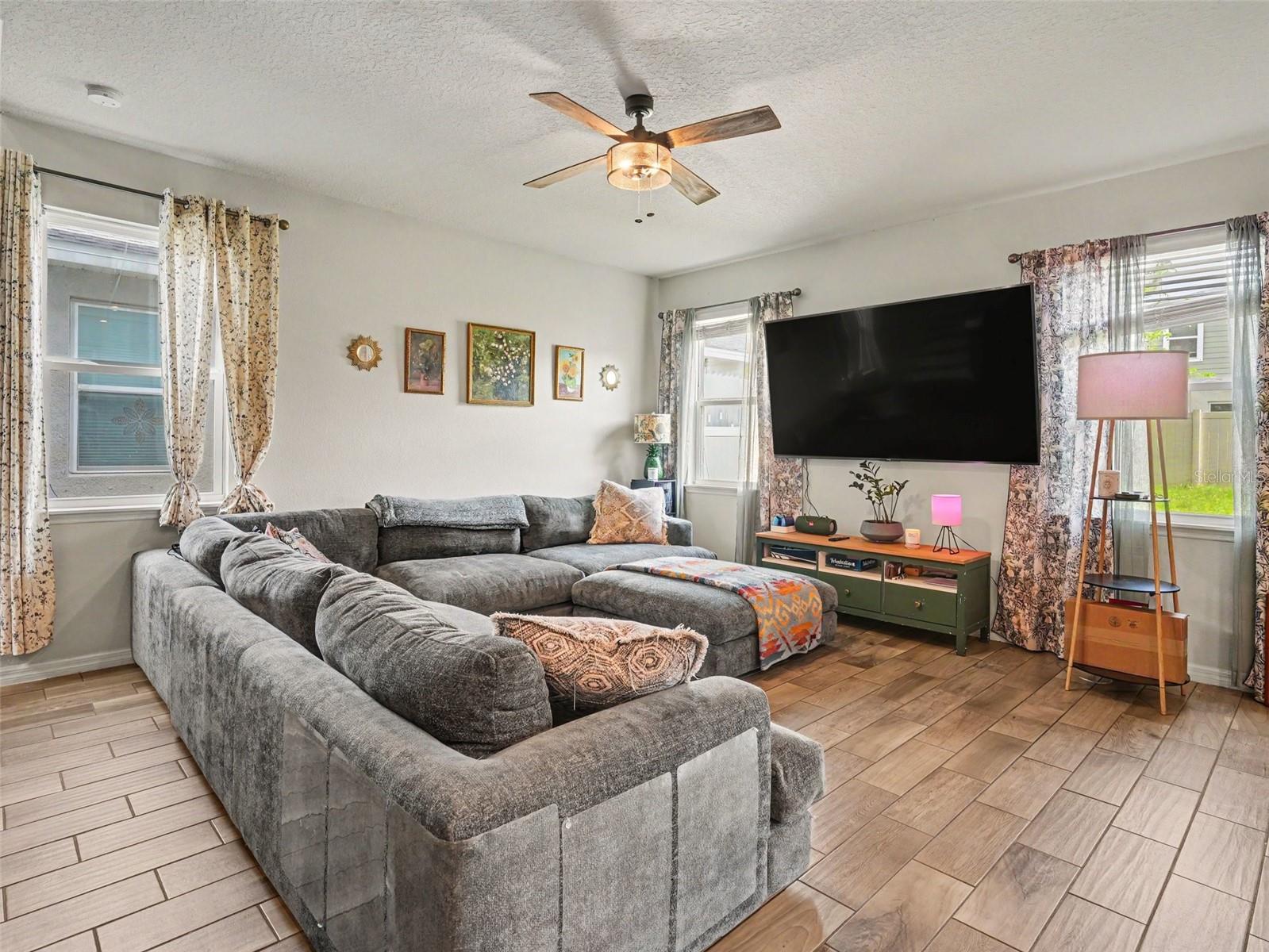 11609 FRINGETREE CT — photo 8