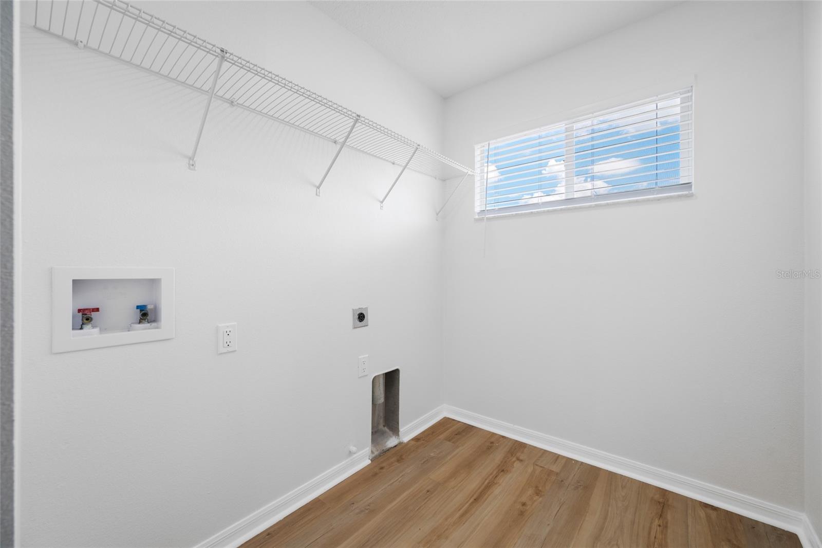 25147 GEDDY DR — photo 58