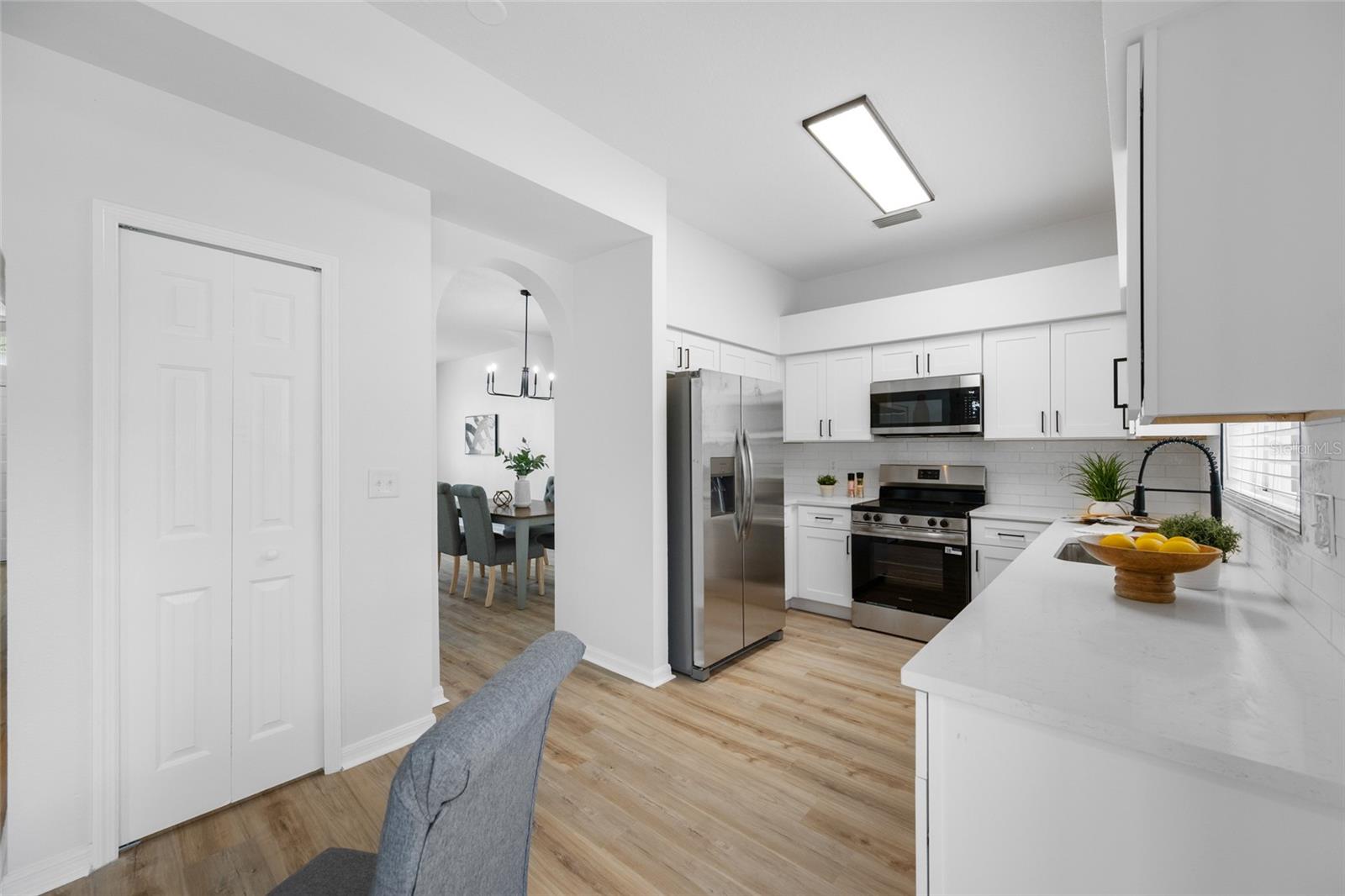 25147 GEDDY DR — photo 19