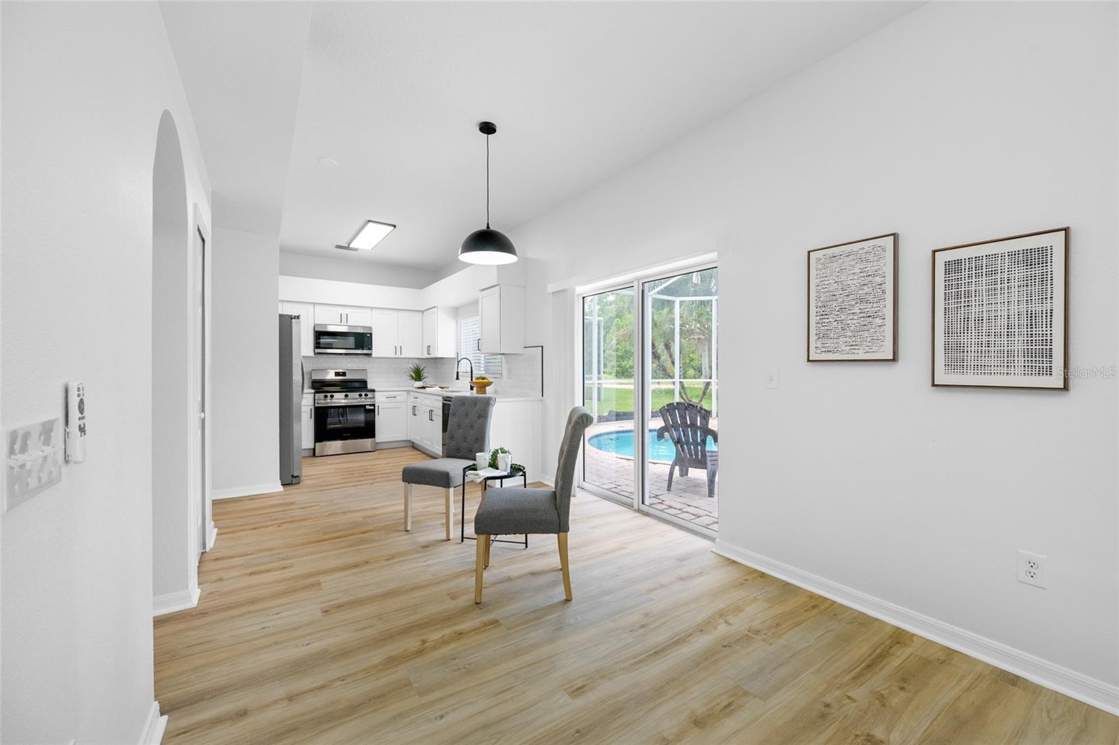25147 GEDDY DR — photo 25