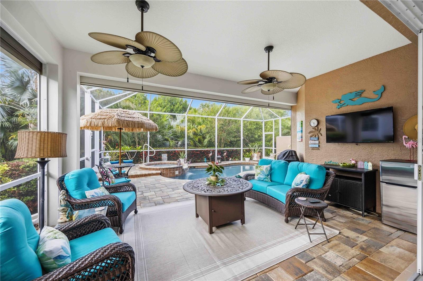 11045 BARNSLEY DR — photo 3