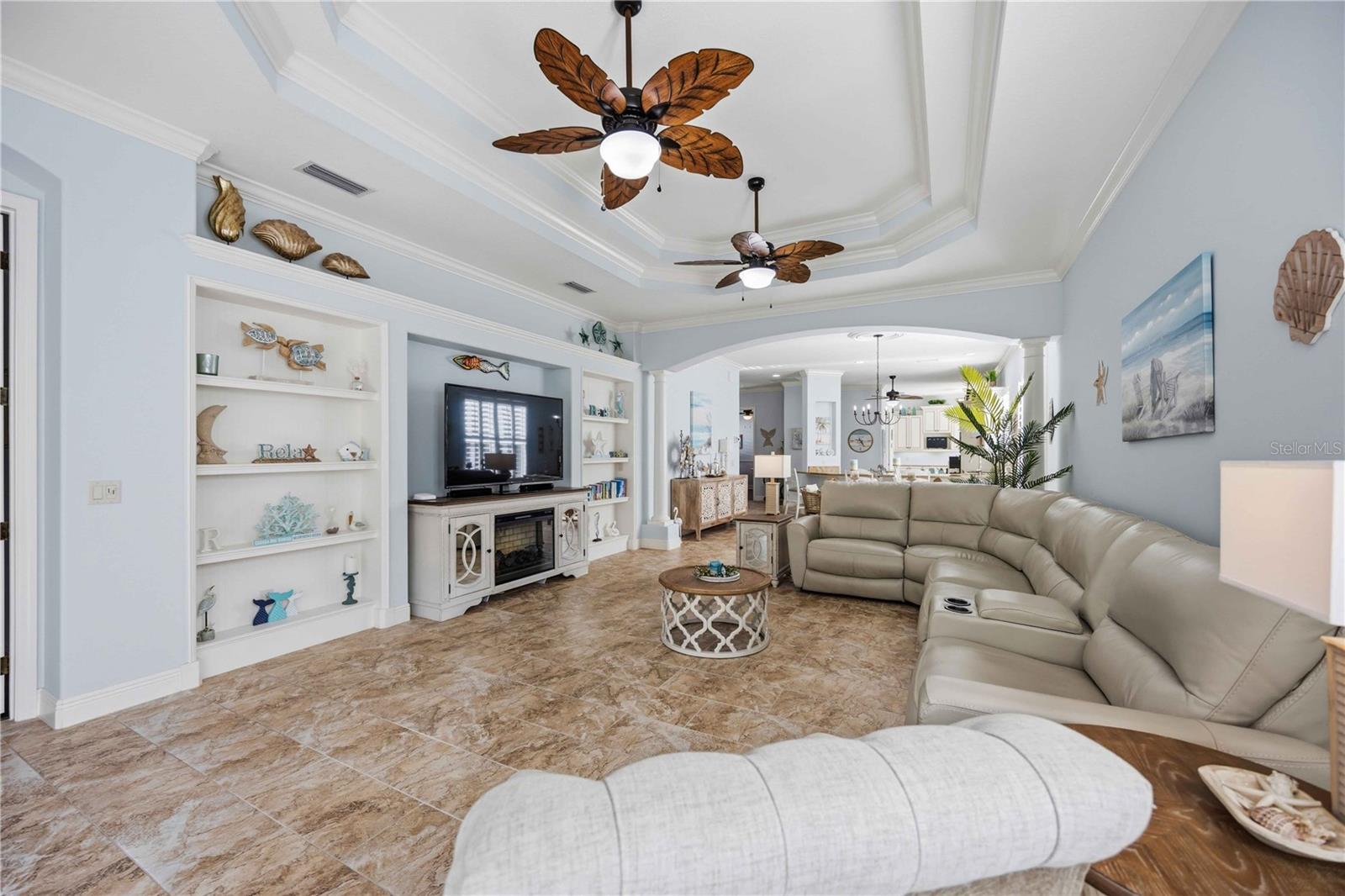 11045 BARNSLEY DR — photo 27