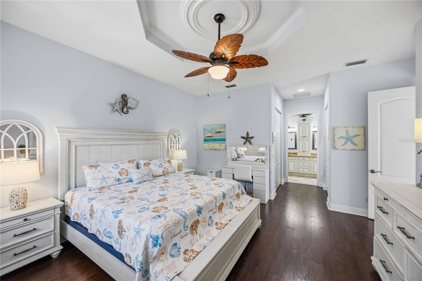 11045 BARNSLEY DR — photo 42