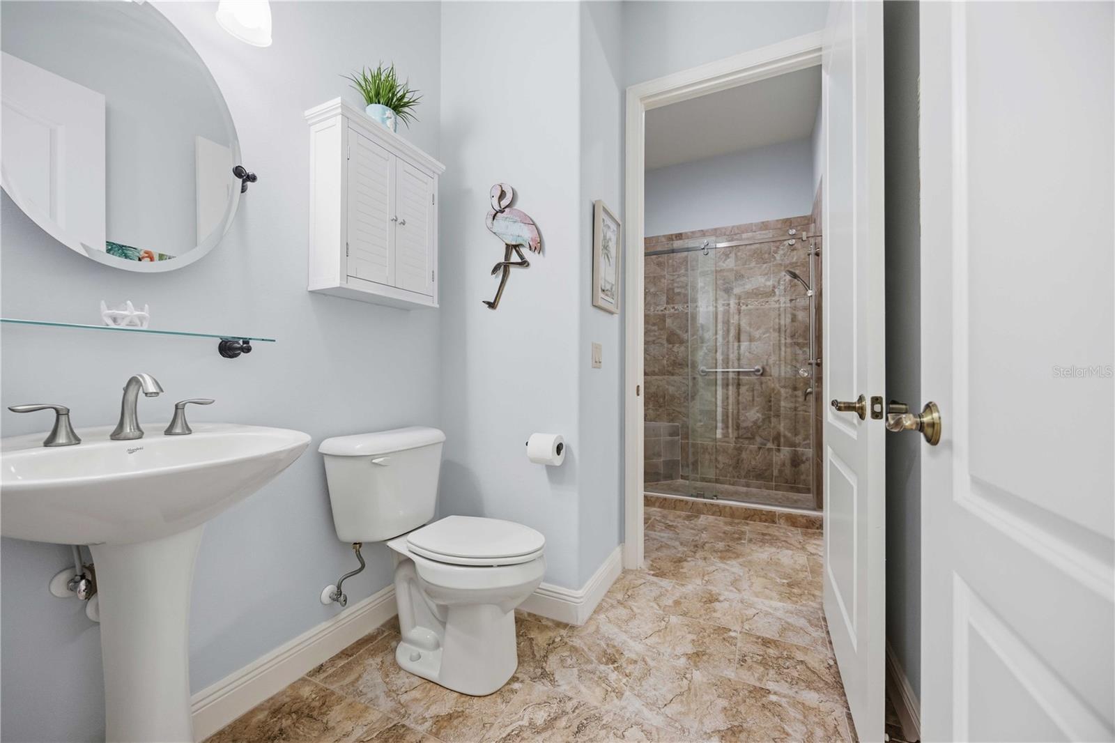 11045 BARNSLEY DR — photo 37