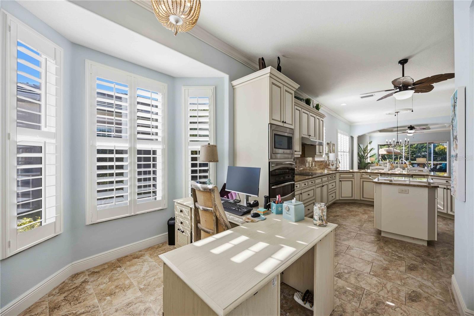11045 BARNSLEY DR — photo 17