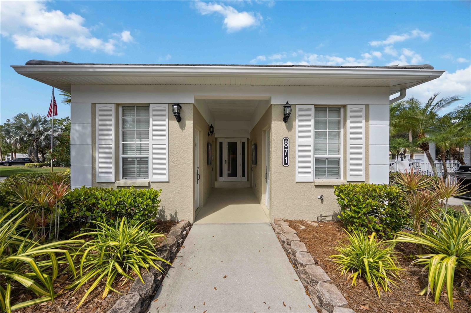 11045 BARNSLEY DR — photo 52