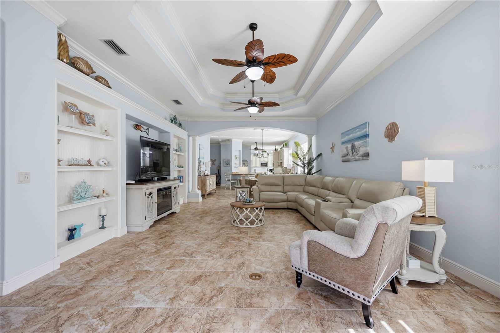 11045 BARNSLEY DR — photo 28