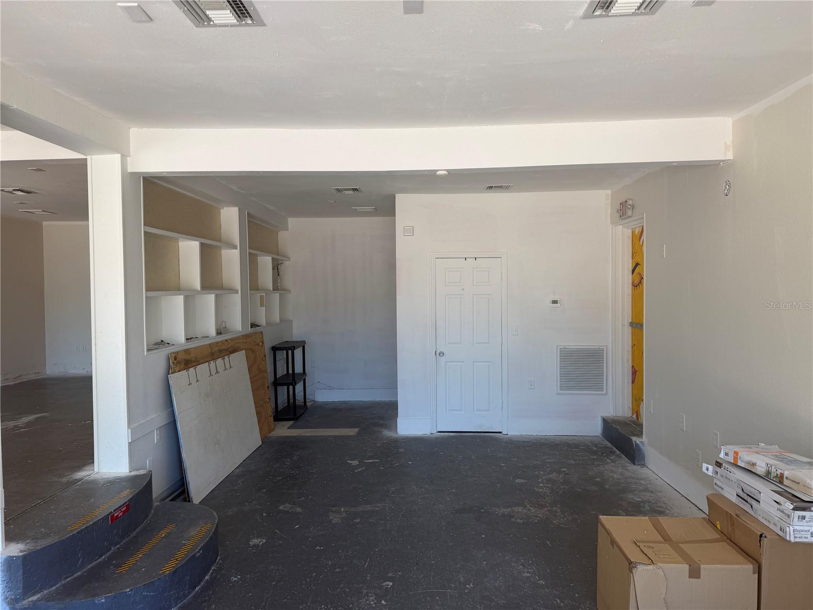 1771 CLEARWATER LARGO RD — photo 4