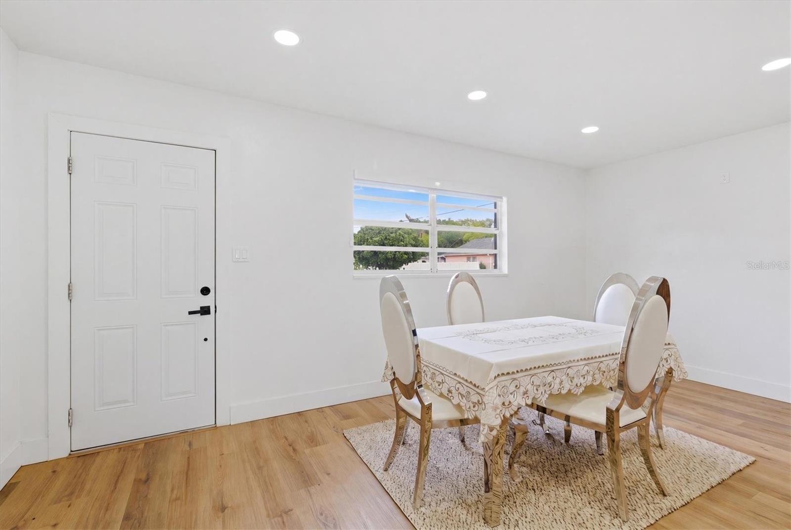 3002 W HAYA ST — photo 19