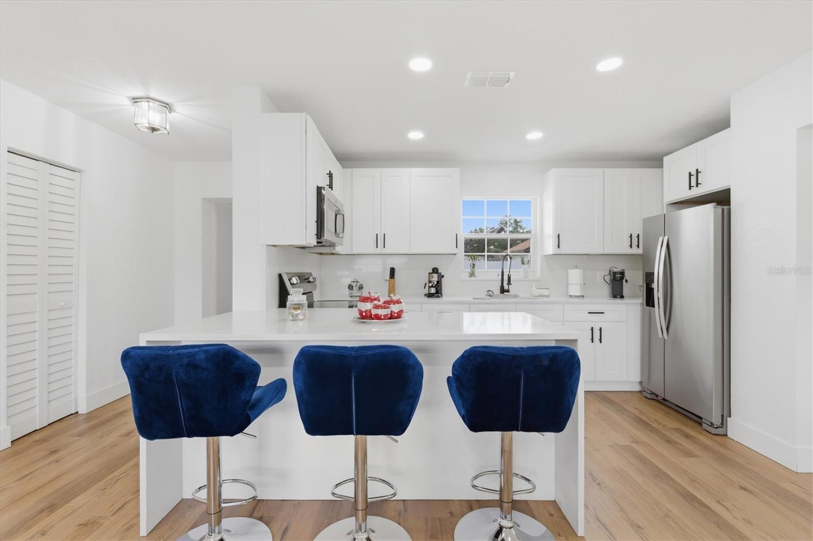 3002 W HAYA ST — photo 25