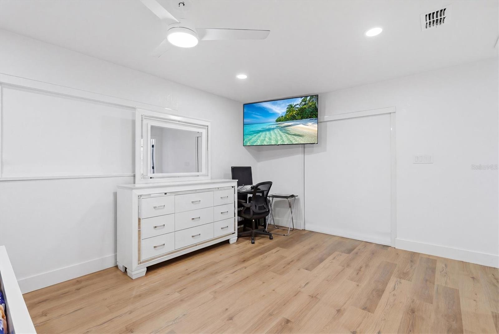 3002 W HAYA ST — photo 30