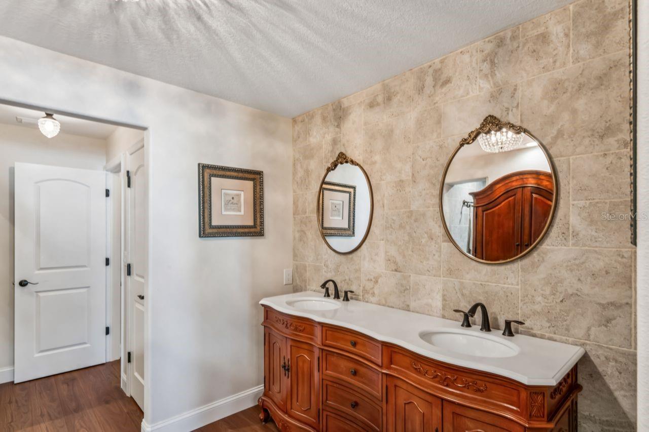 4903 BLUE HERON DR — photo 34