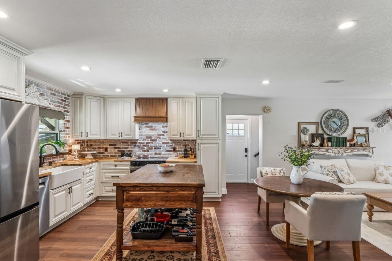 4903 BLUE HERON DR — photo 37