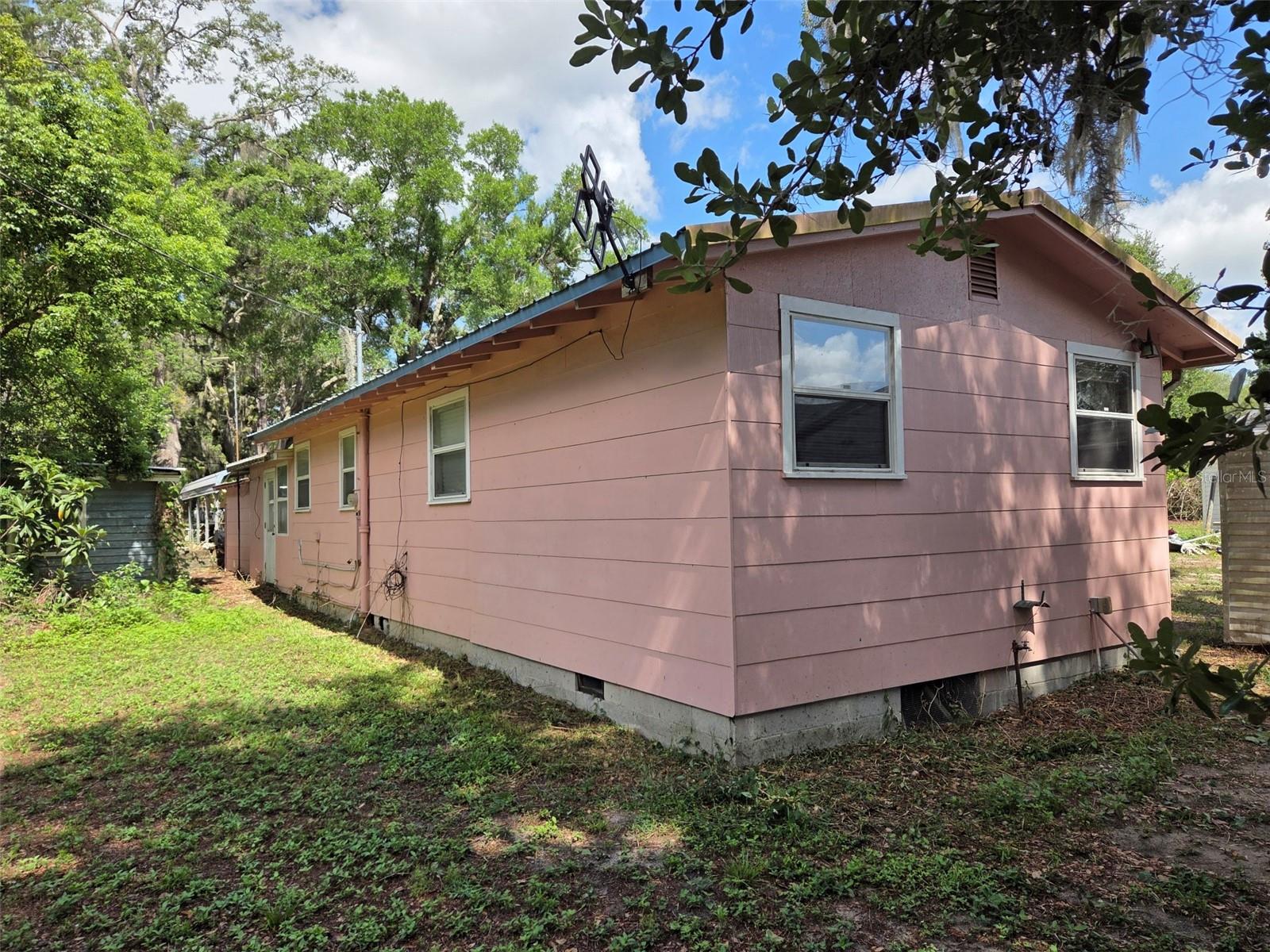 4534 SEABERG RD — photo 3