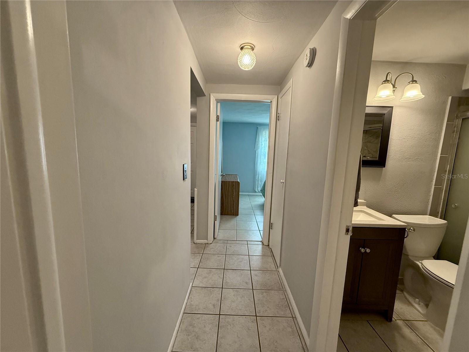 4303 SUMMERSUN DR — photo 11