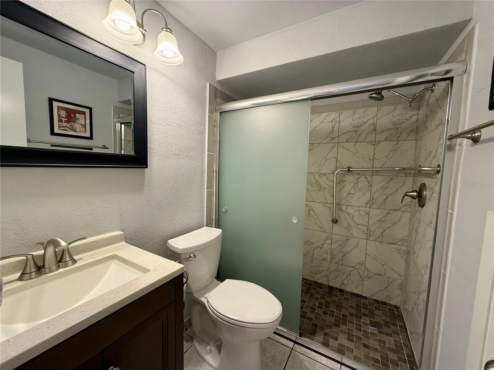 4303 SUMMERSUN DR — photo 12