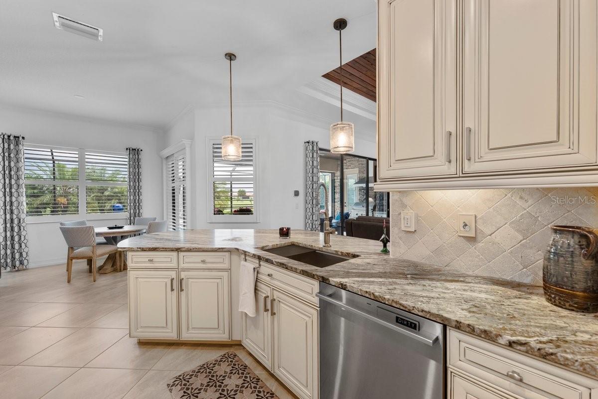 5580 MULLIGAN WAY — photo 16