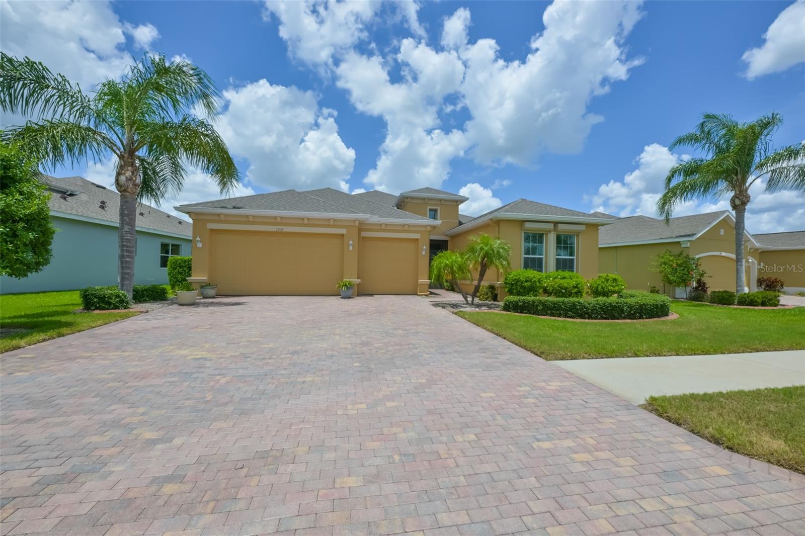 1719 PACIFIC DUNES DR — photo 4
