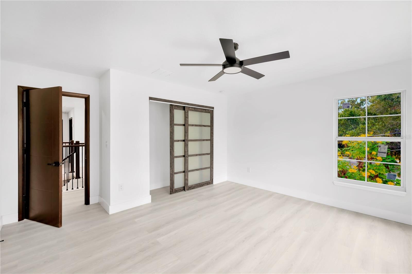 1105 CONANT AVE — photo 30