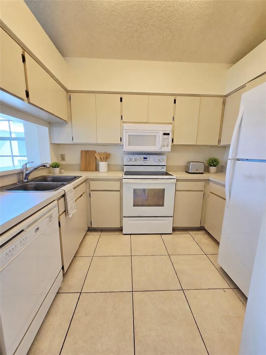 6802 STONES THROW CIR N #14206 — photo 13