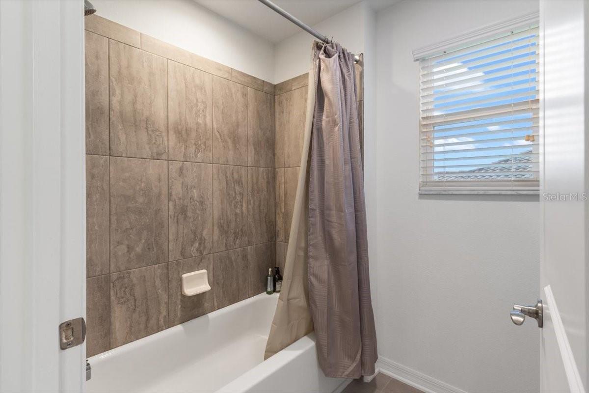 33239 KATELAND DR — photo 17