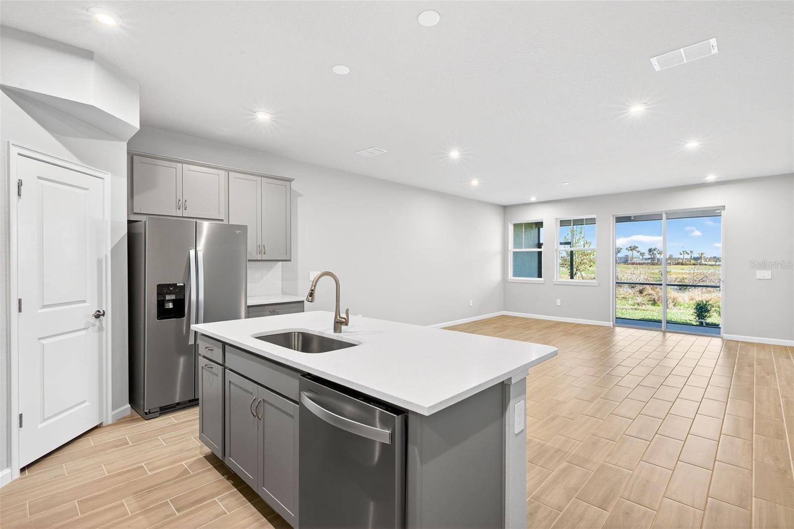9148 AURELIA AVE — photo 11