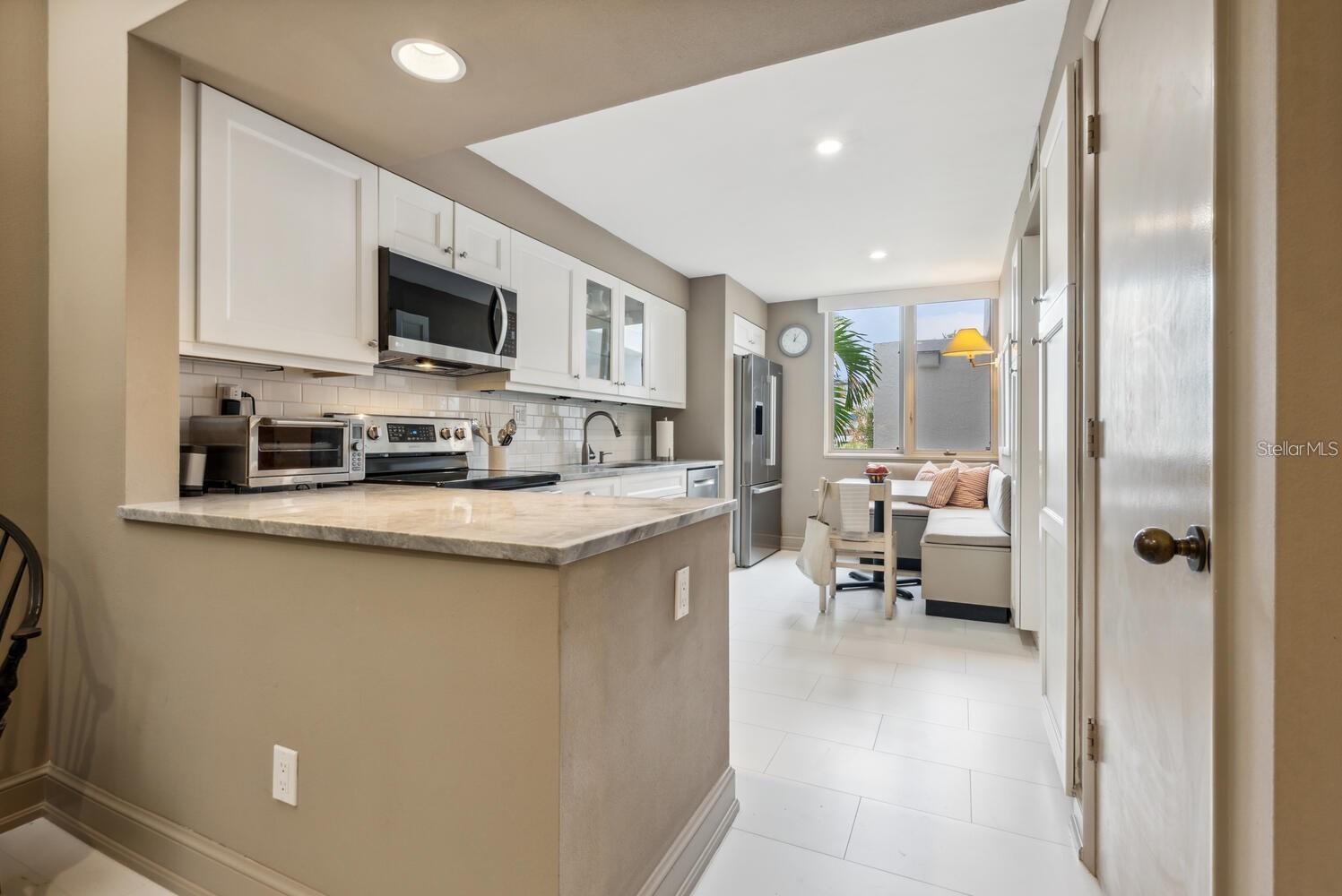840 BAYPORT WAY #840 — photo 8