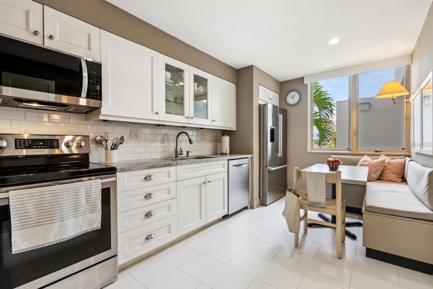 840 BAYPORT WAY #840 — photo 9