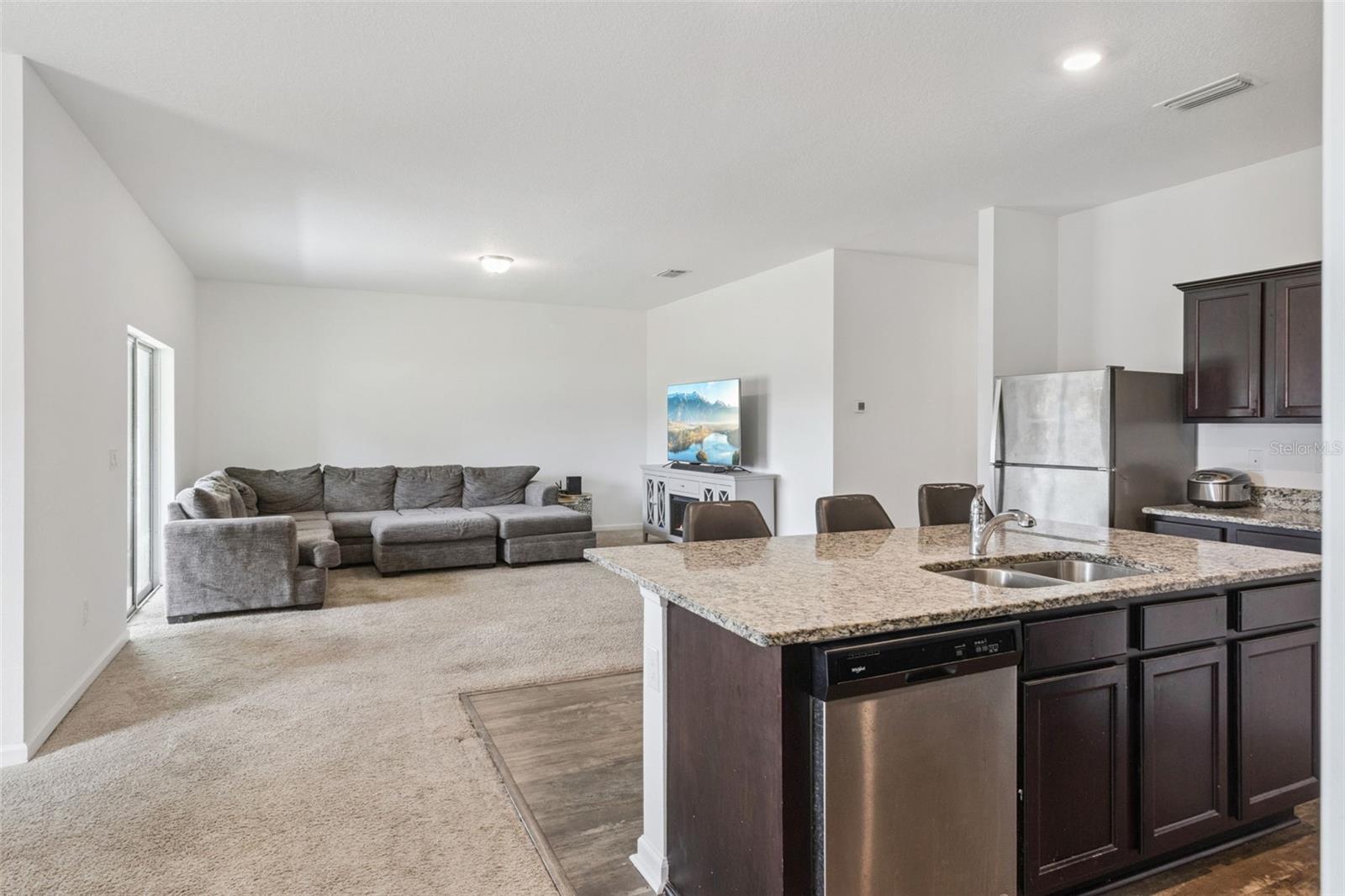 903 SHIMMERING OAKS LN — photo 14