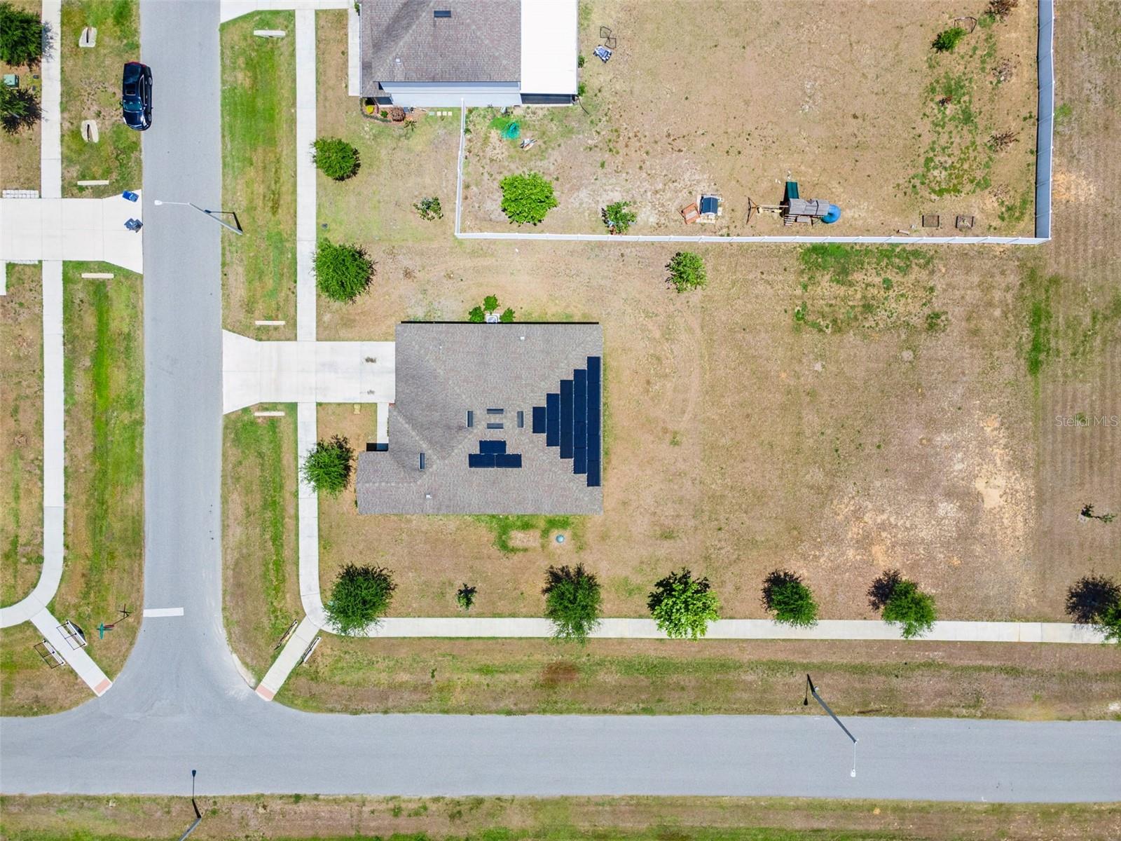 903 SHIMMERING OAKS LN — photo 35