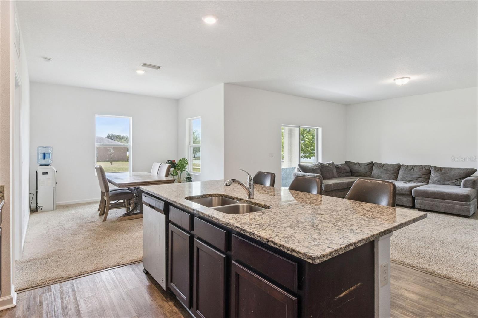 903 SHIMMERING OAKS LN — photo 16