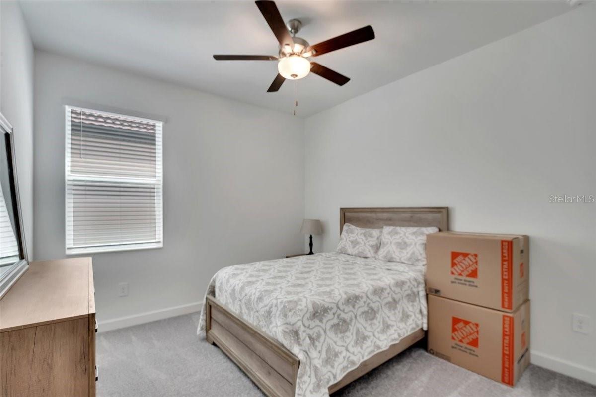 17410 HOLLY WELL AVE — photo 17