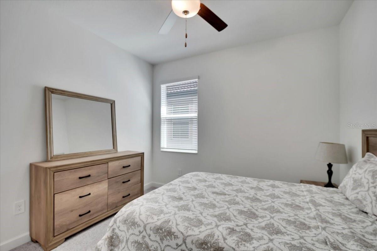 17410 HOLLY WELL AVE — photo 18