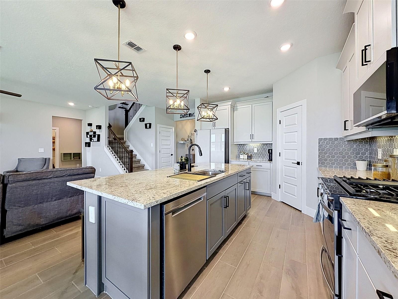 3726 SAVANNA PALMS CT — photo 22